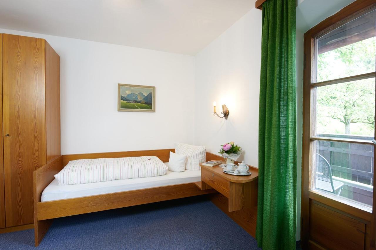 Alter Ziehbrunnen Hotel Bad Endorf Ngoại thất bức ảnh